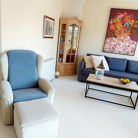 Estupendo Apartamento En Primera Linea De Playa Y Con Vistas Al Mar Denia Dış mekan fotoğraf
